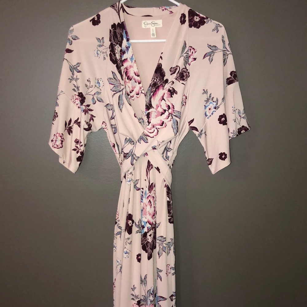 Jessica Simpson maternity dress